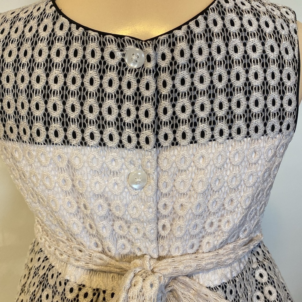 Girls party dress - Picture 7 of 7